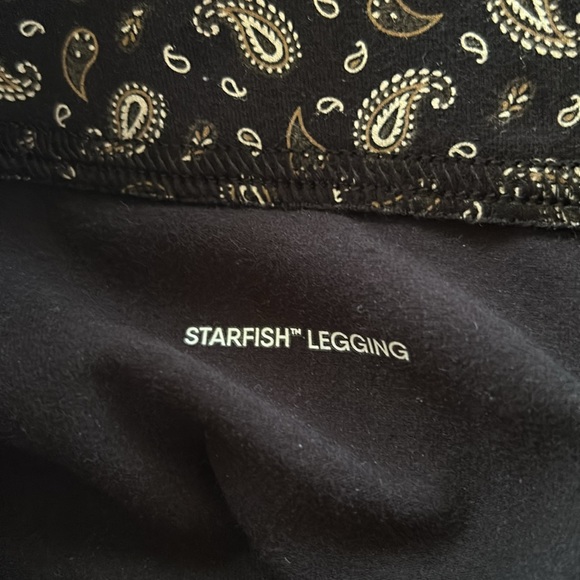 Lands’ End Starfish Leggings - Picture 5 of 8